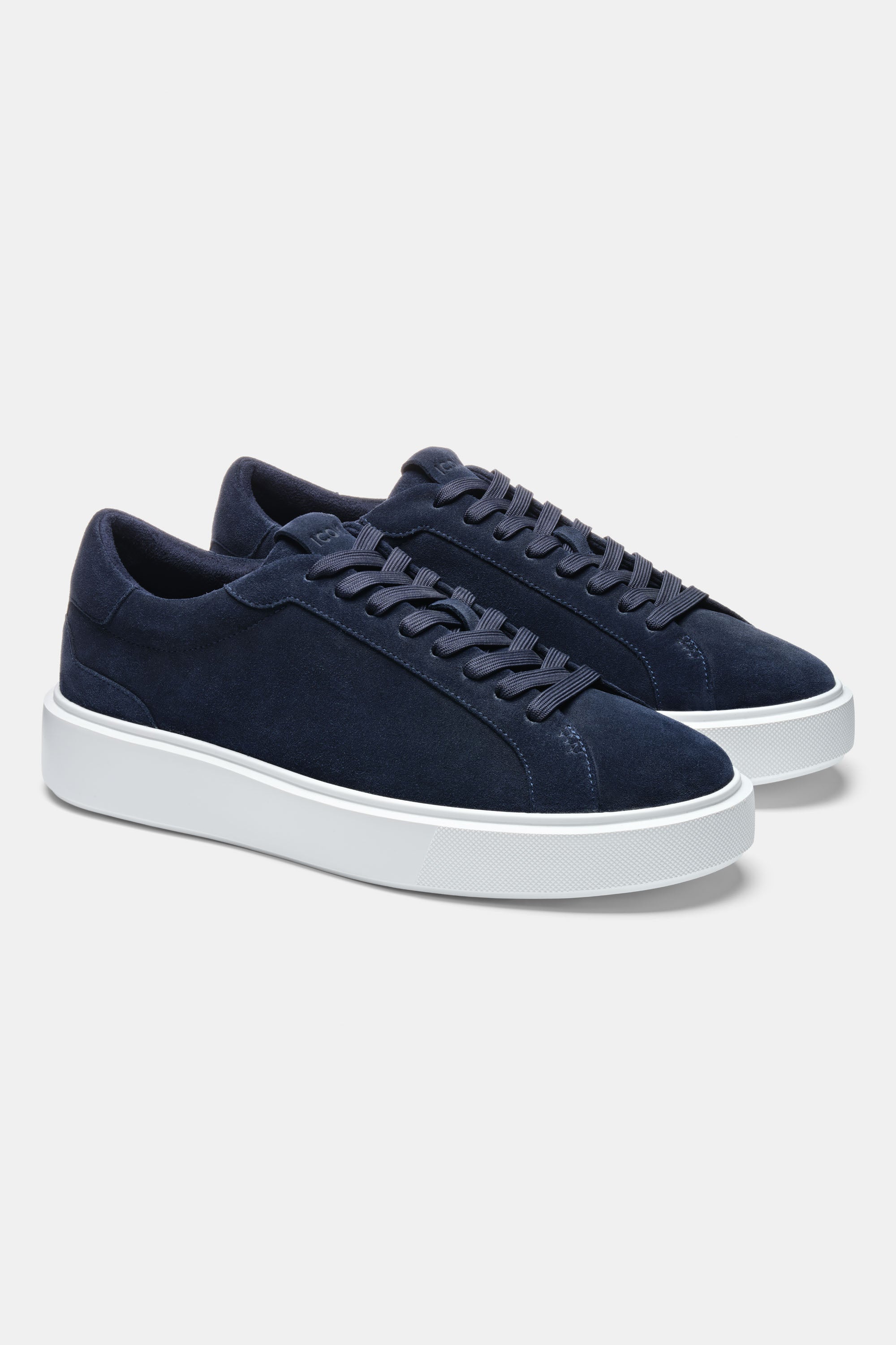 CLASSIC SUEDE TRAINER