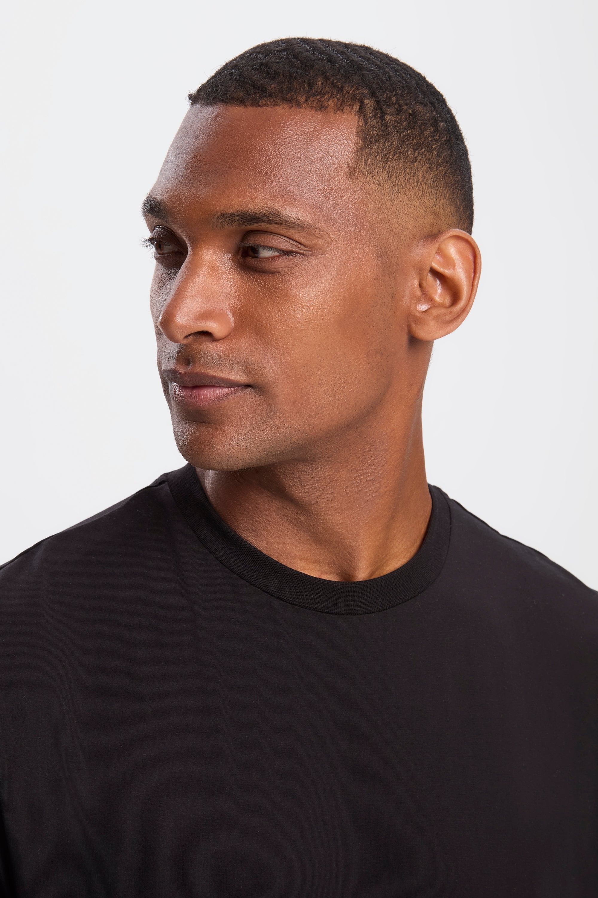 CORE REGULAR T-SHIRT