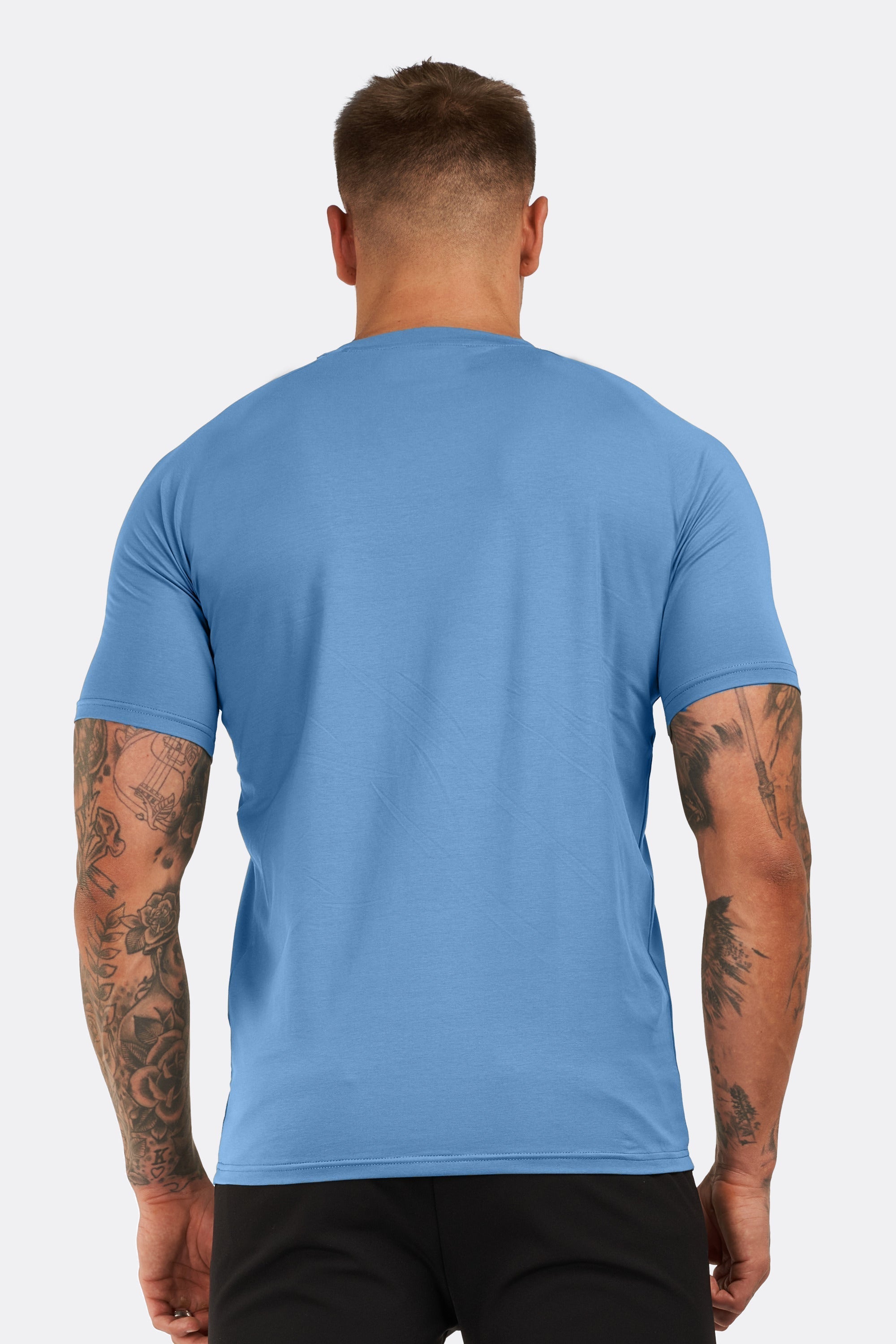 ESSEN CORE T-SHIRT