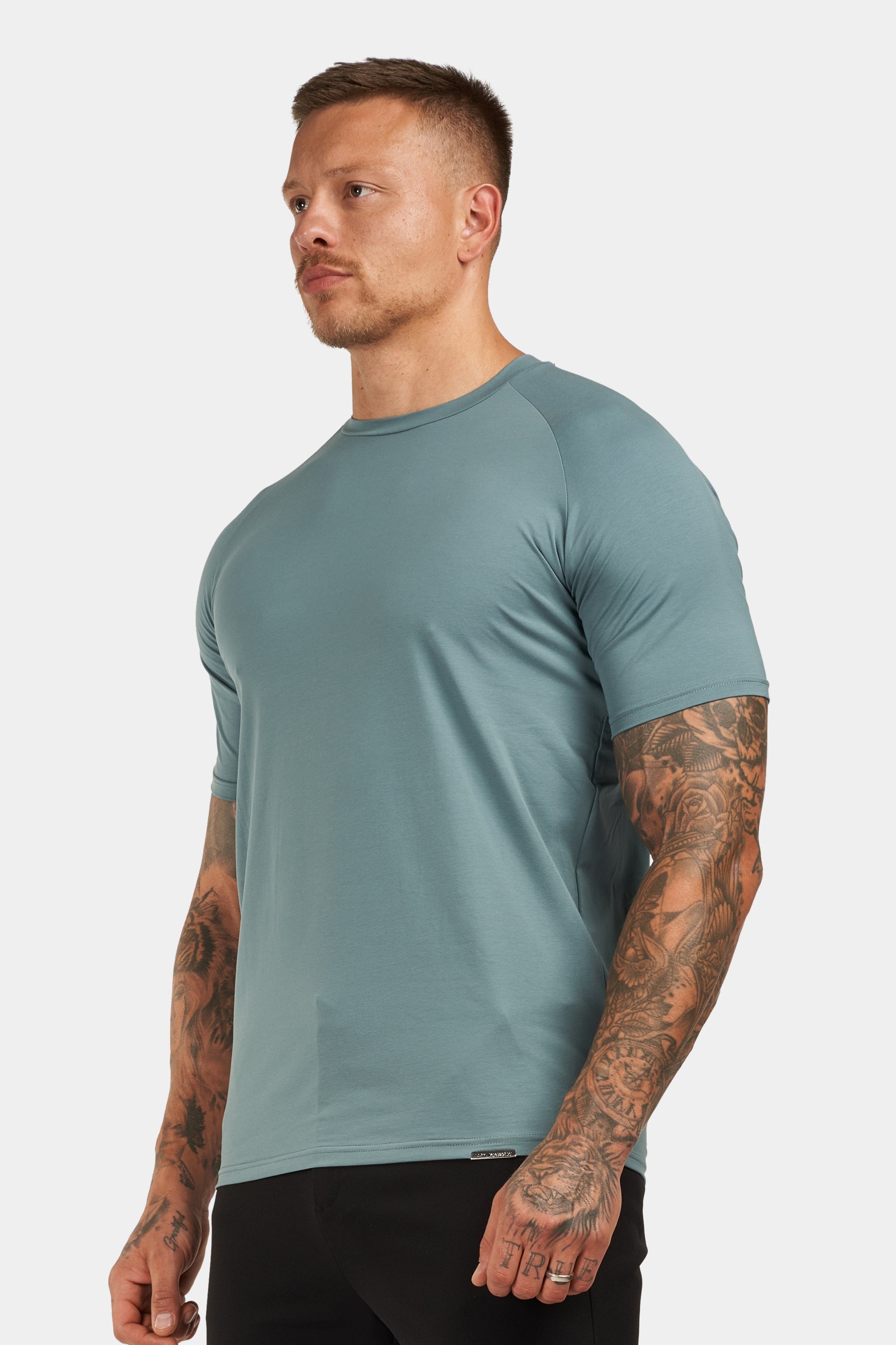 FORM MUSCLE T-SHIRT